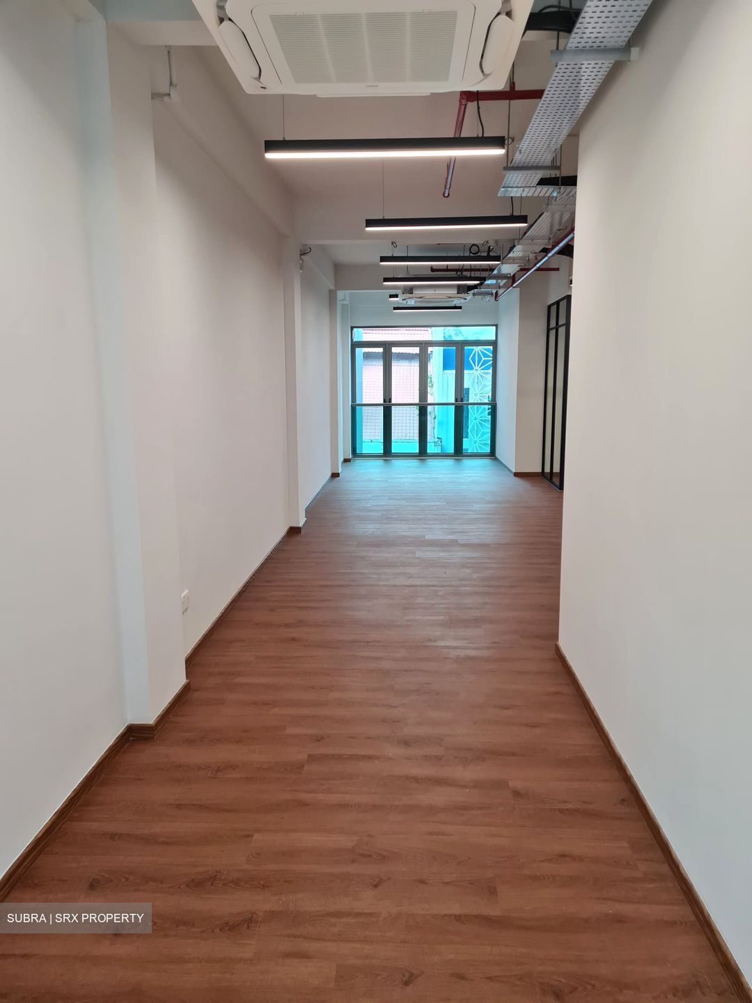 Hongkong Street (D1), Office #506033811